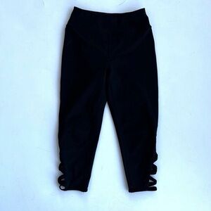 Zella Black Capri Activewear Leggings